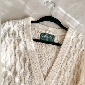 American Eagle Cream Sweater